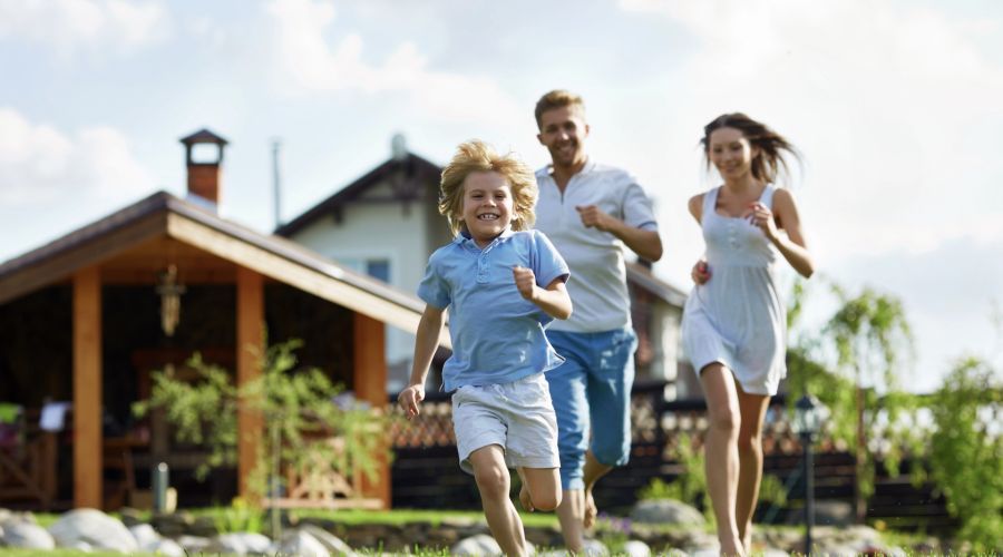 Top Summer Cleaning Tips to Keep Your Home Cool and Fresh